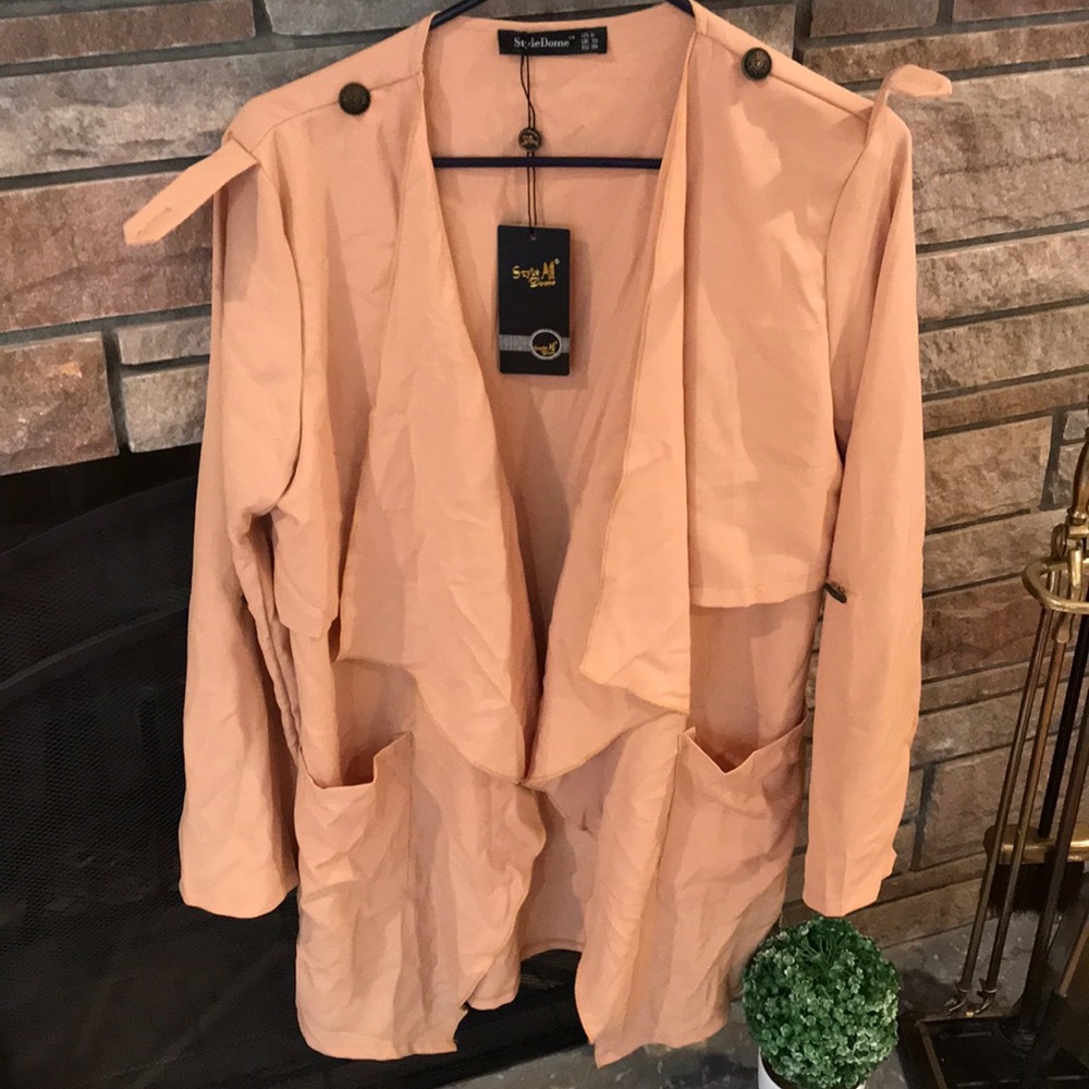 A light Spring jacket from Style Dome!